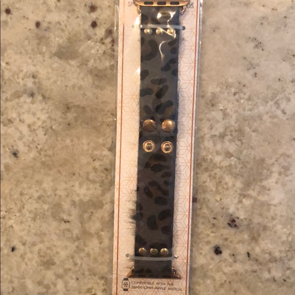 Grey cheetah Apple Watch band
